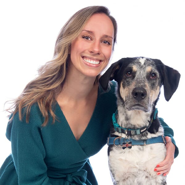 Dr. Alina Teslenko with pet