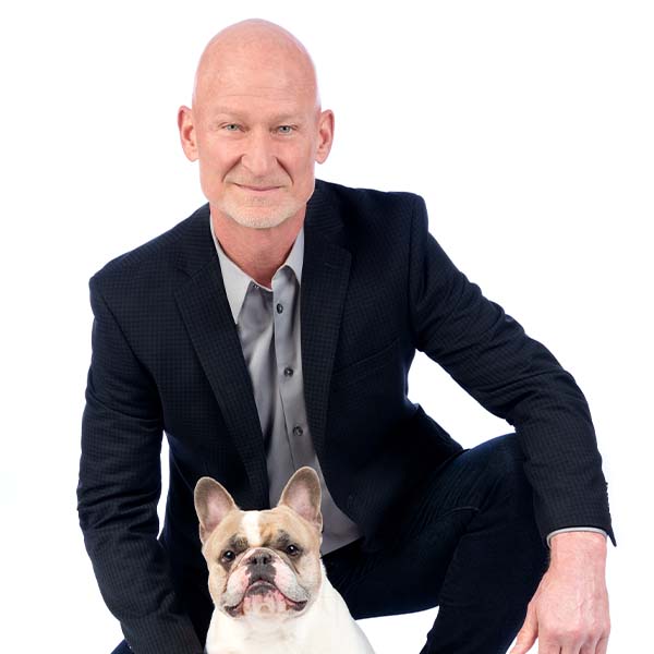 Dr. Scott Averill with pet