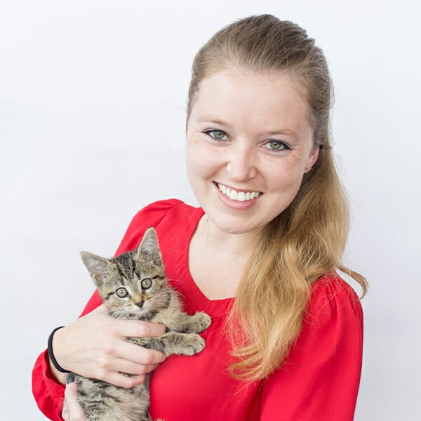 Dr. Kelsey L. Fugere with pet