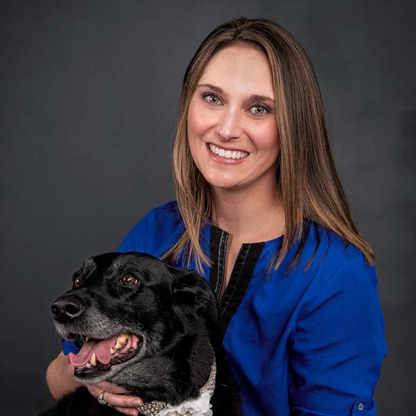 Dr. Caitlin Ashlock with pet