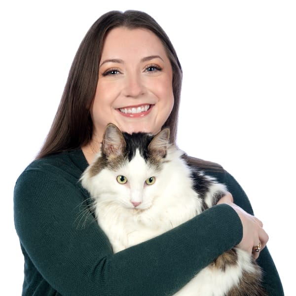 Dr. Victoria Myers with pet
